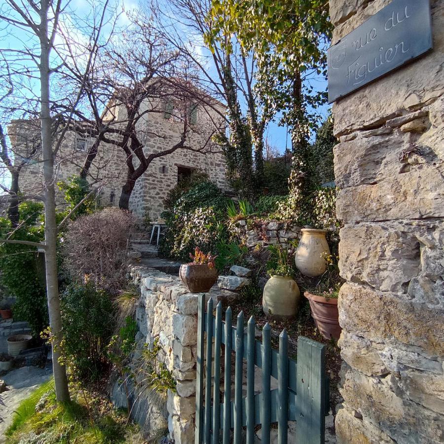 La Fontaine Bed & Breakfast Bargème Екстериор снимка